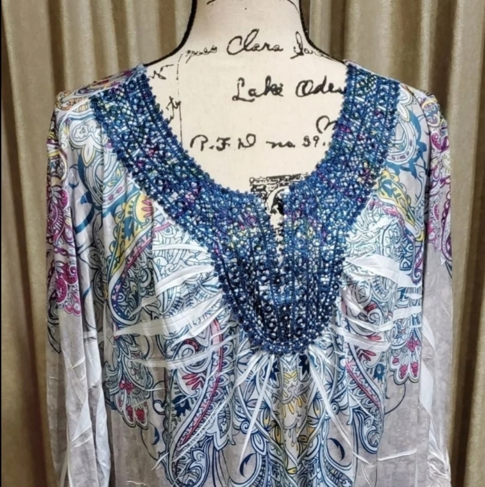 MADISON & BERKELEY WOMEN'S TOP